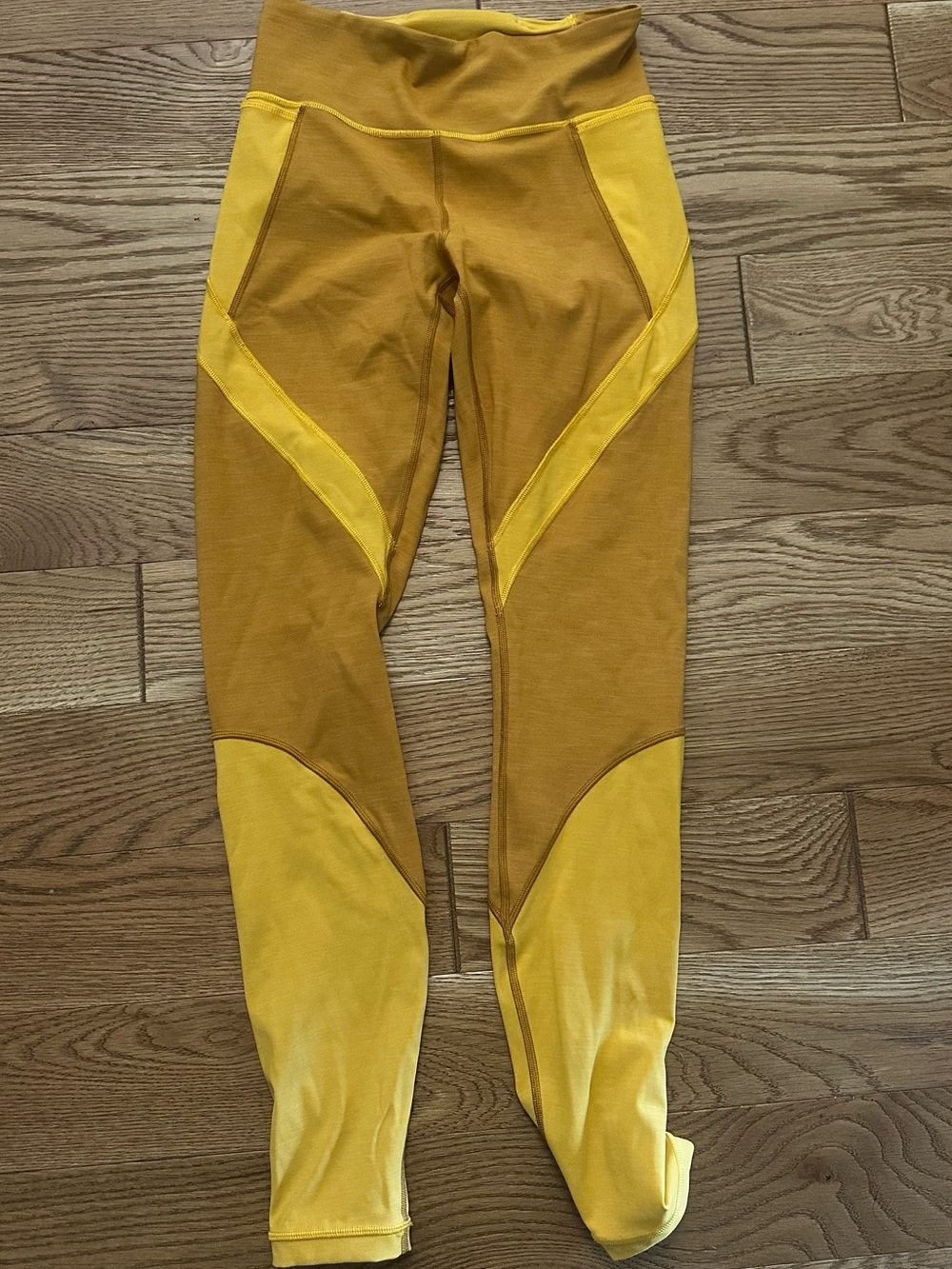 Lululemon yellow leggings